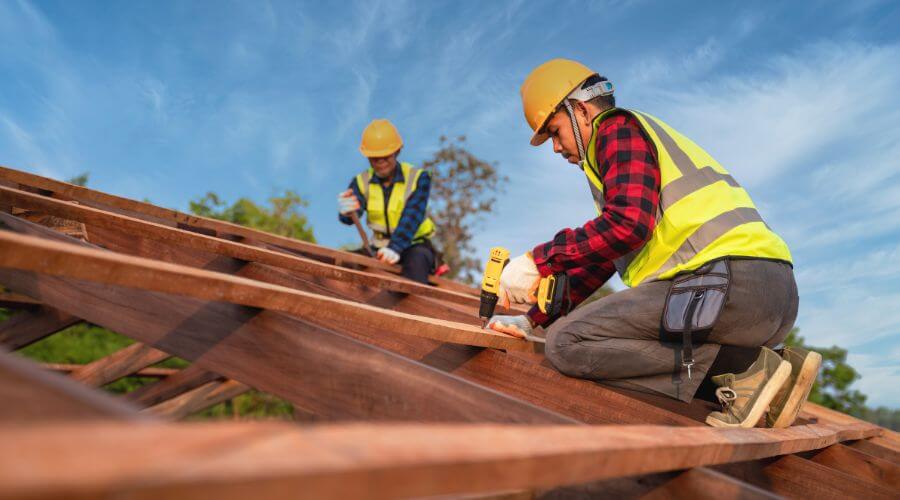 Professional gutter cleaning in Manhasset, NY